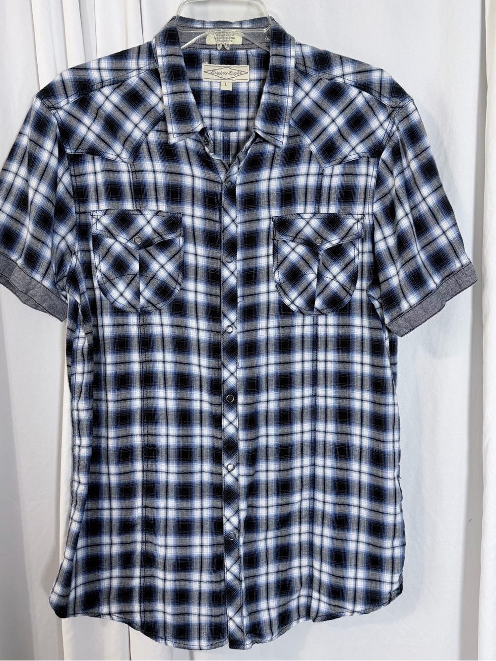 Eighty Eight Men's Short-Sleeve Plaid Shirt